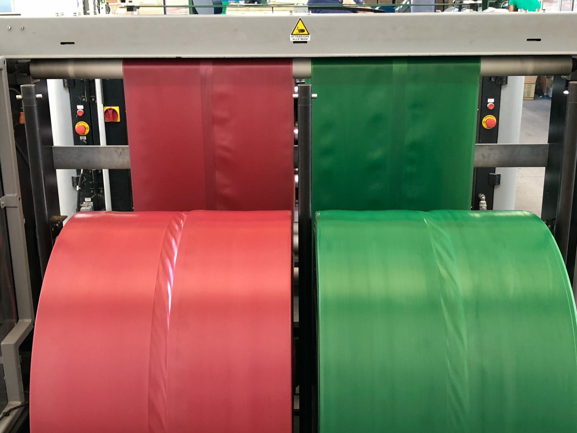 Bobine di film rosso e verde